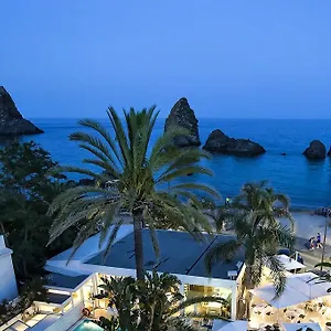 grand-hotel-faraglioni-acitrezza.sicilyhotelsitaly.net/